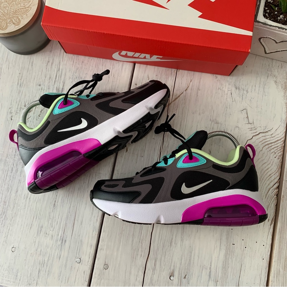Nike Air Max 200